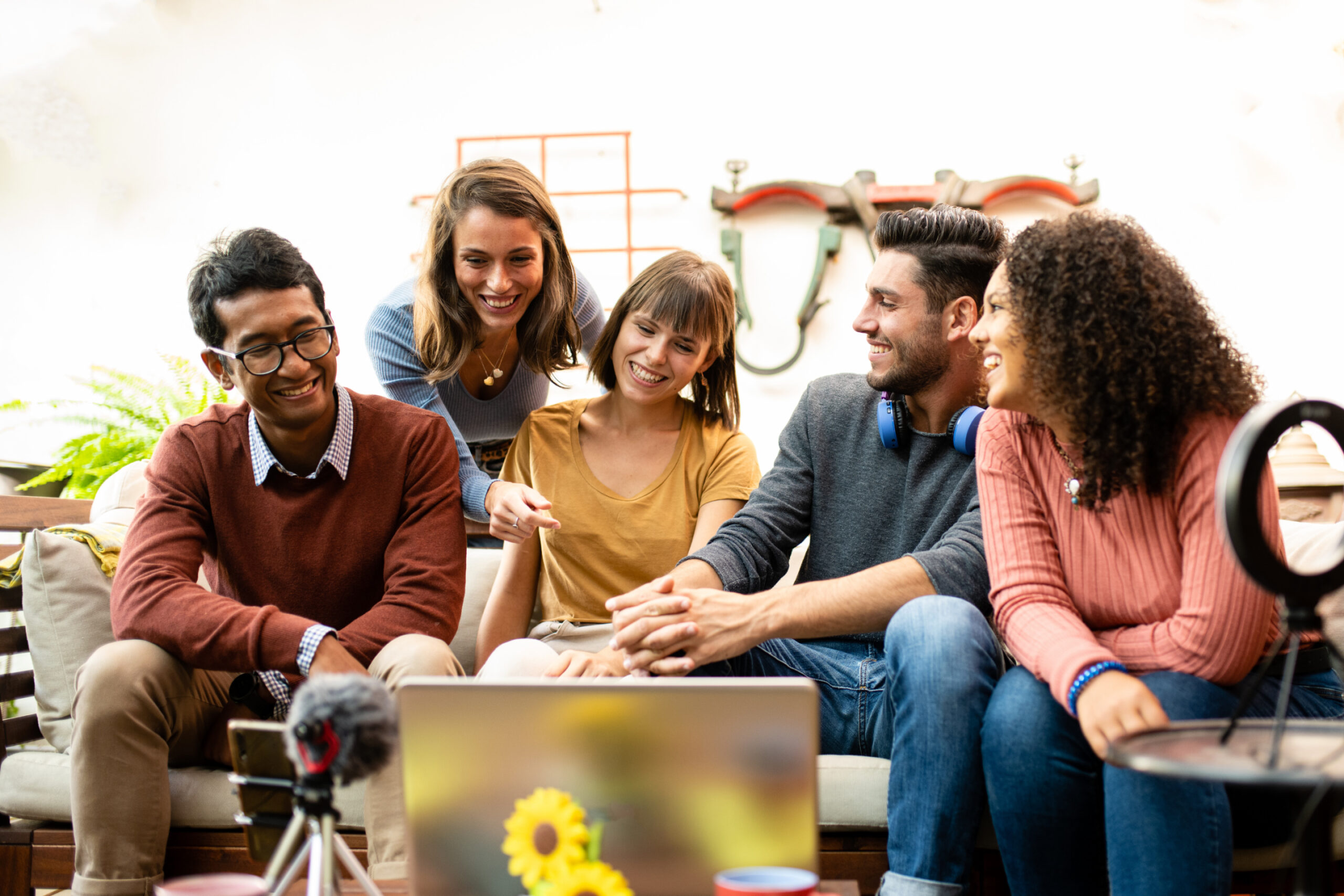“Just a Situationship”: Gen Z Redefines the Modern Job