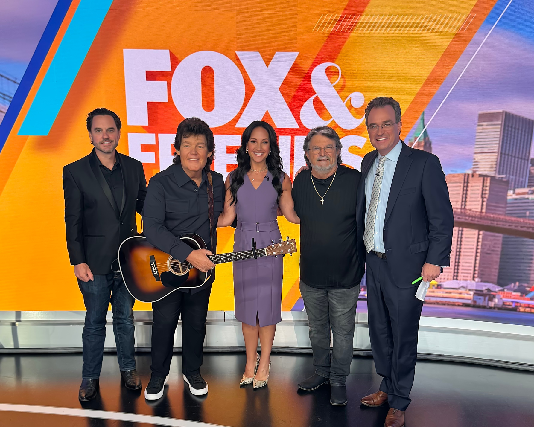 “Two Dozen Roses” Returns to Spotlight After Shenandoah’s FOX & Friends Appearance Image