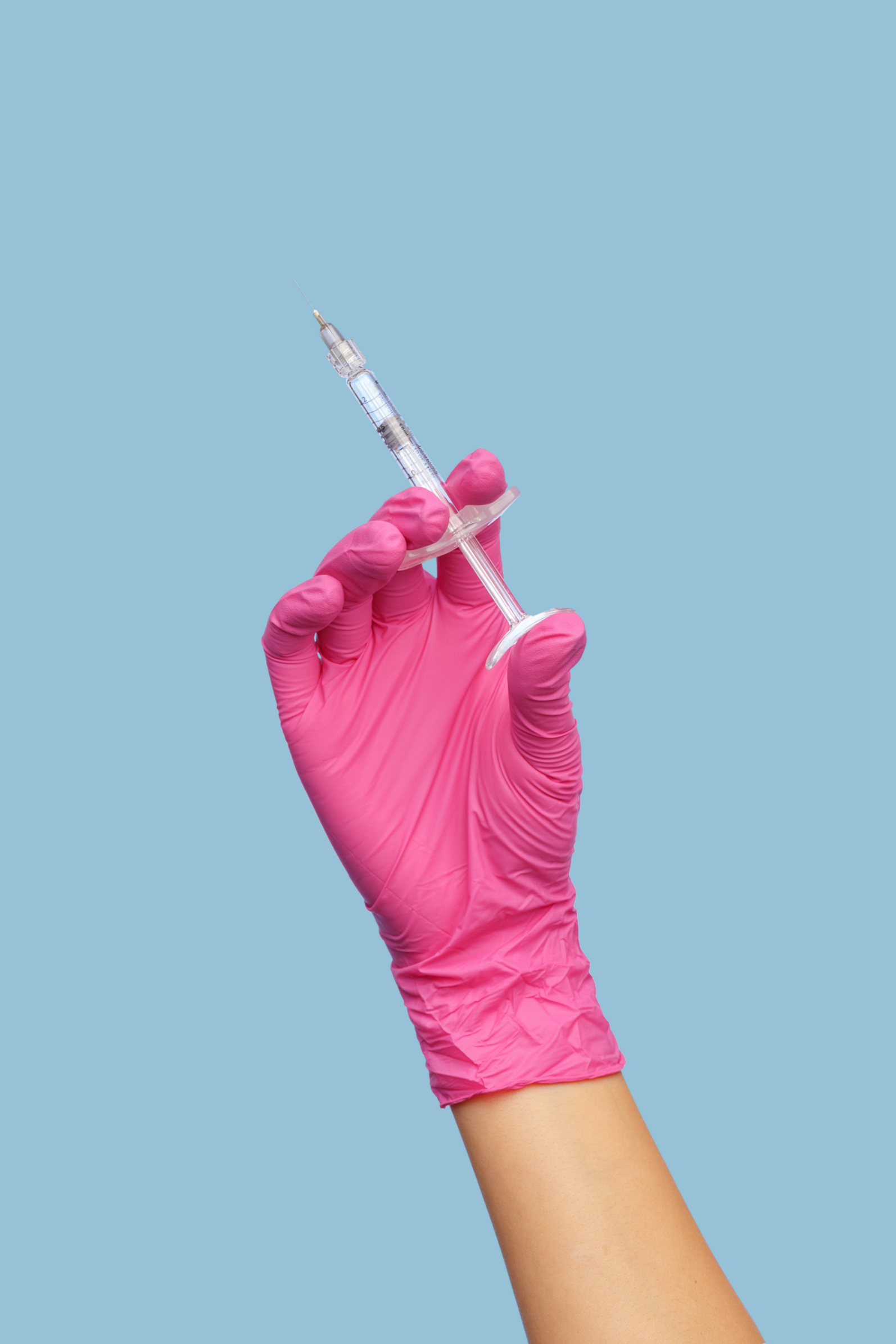 Cheap Cosmetic Fix or Dangerous Gamble? DIY Botox Surge Alarms Experts