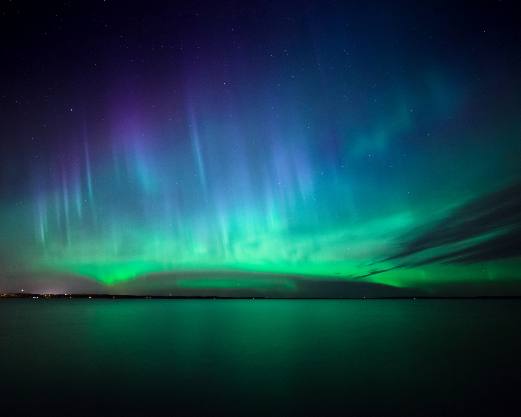 Bless Your Headlines: When the Sun Loses Its Temper and Kansas Gets the Northern Lights Image