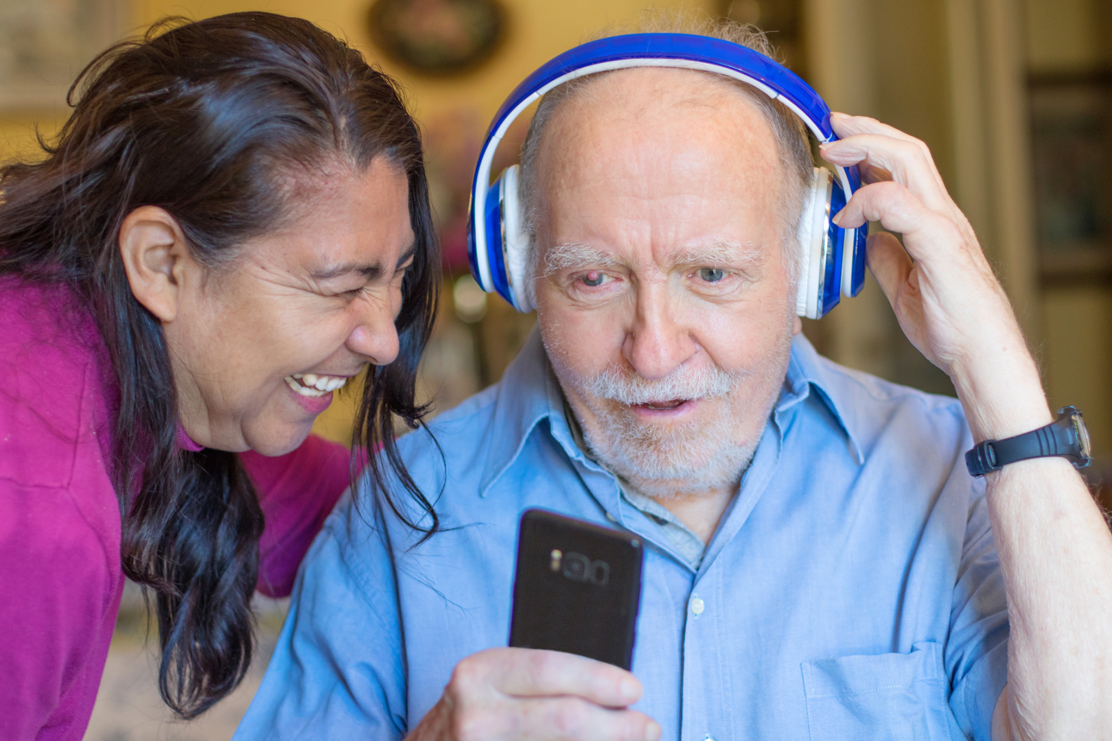 Daily Music Listening Tied to Dramatic Drop in Dementia Risk