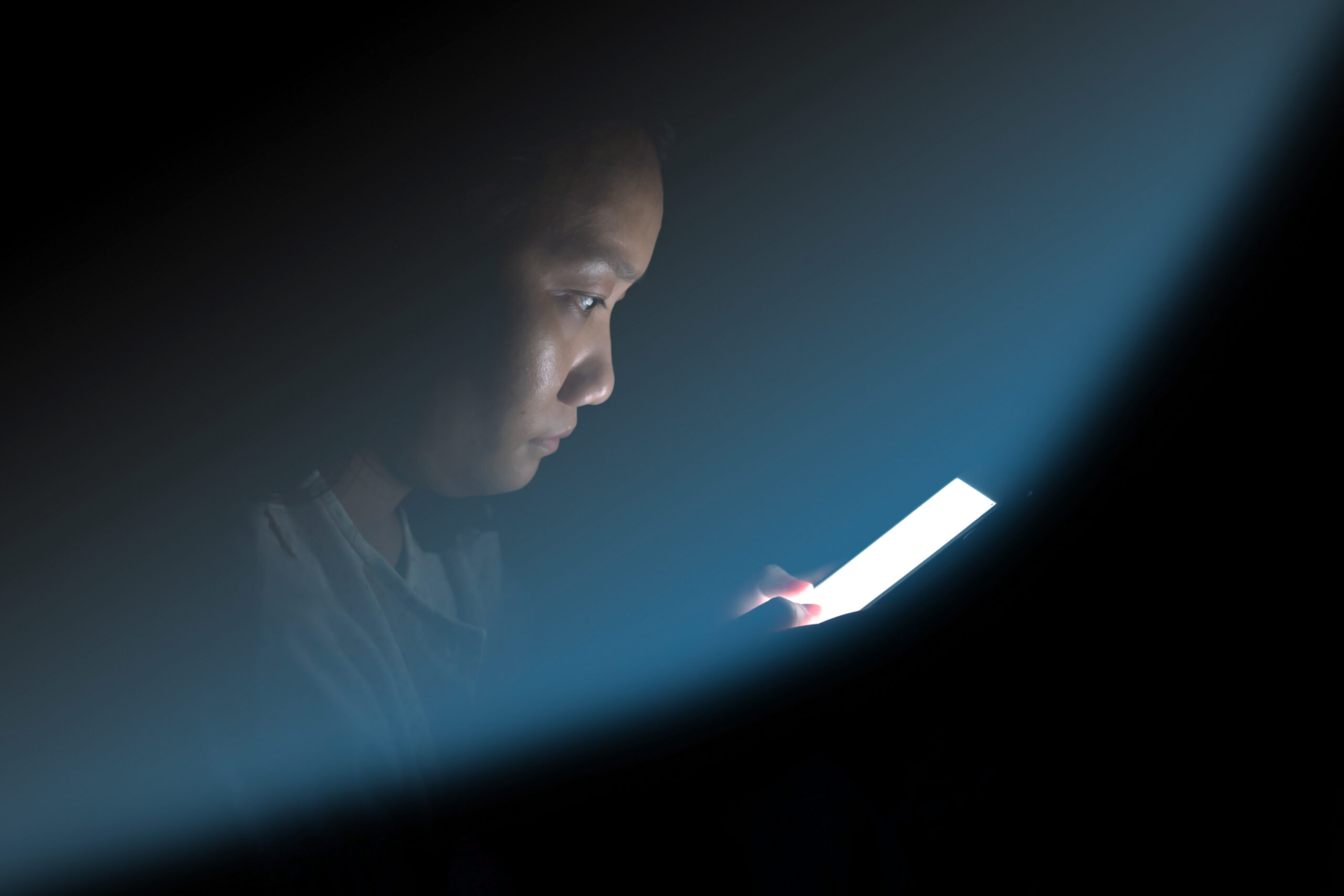 The Hidden Nighttime Habit Wrecking Your Health Image