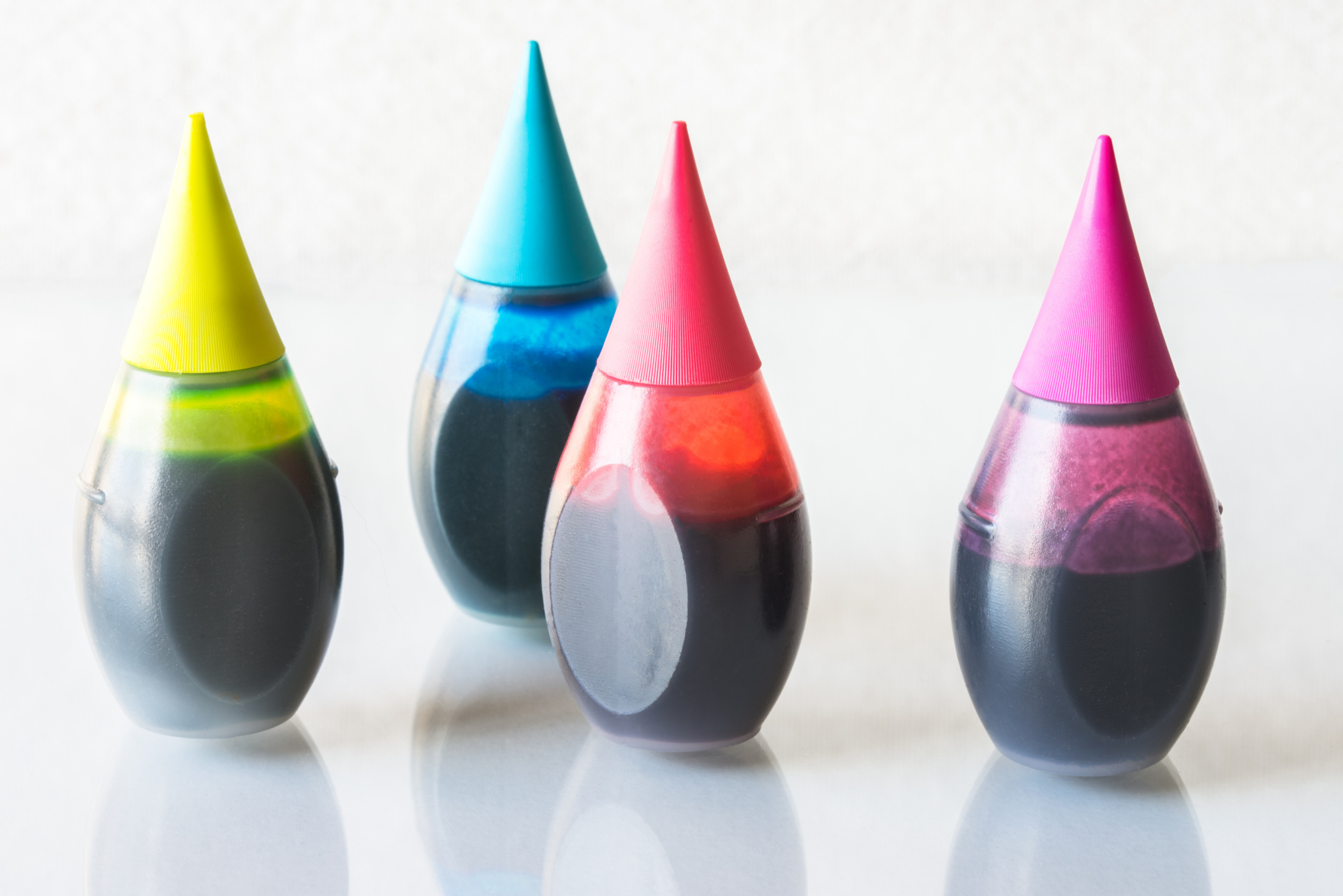 Why Those Neon Snack Colors Are Starting to Disappear Image