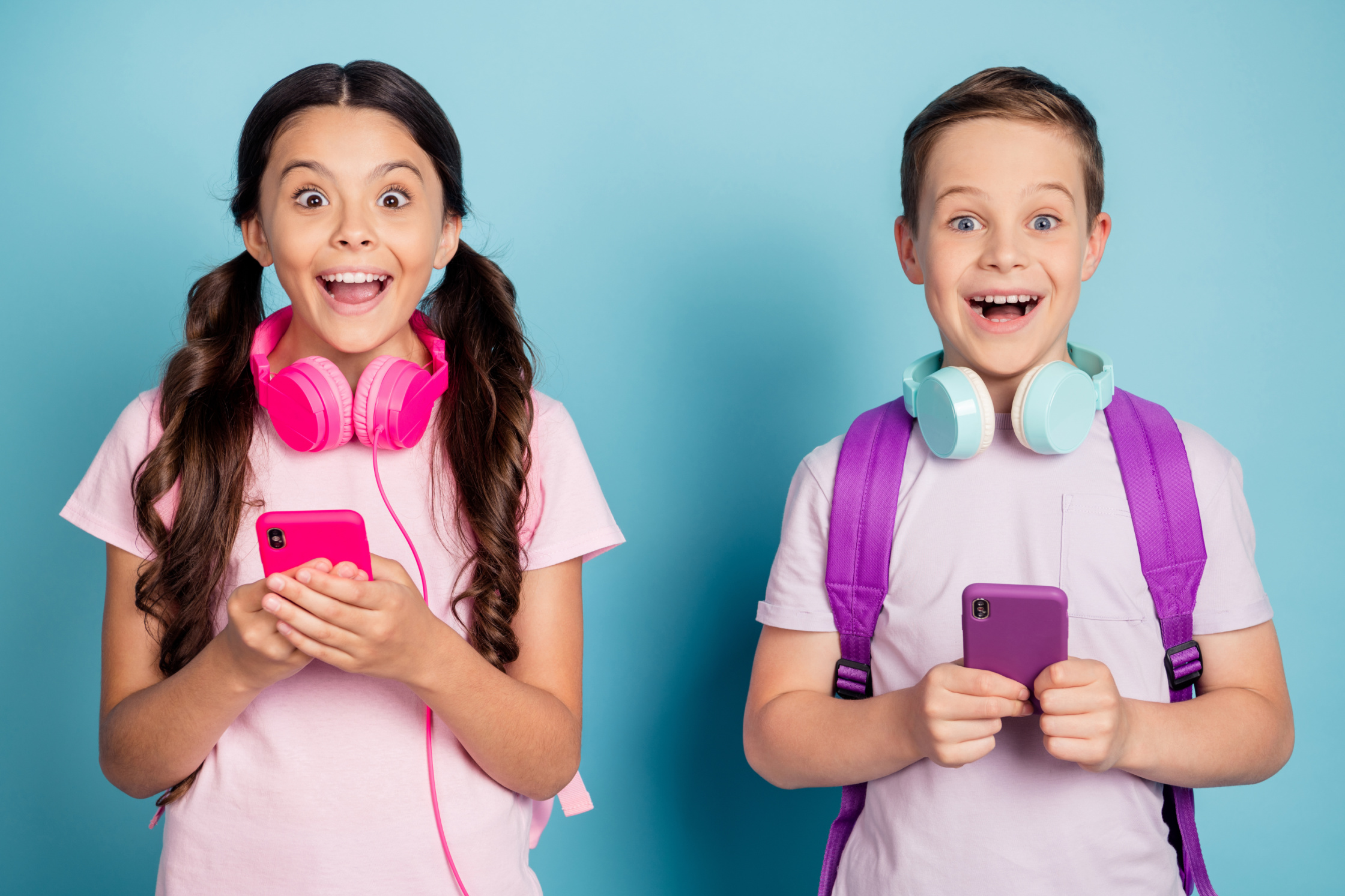 Kansas Lawmakers Advance School Cell Phone Crackdown Image