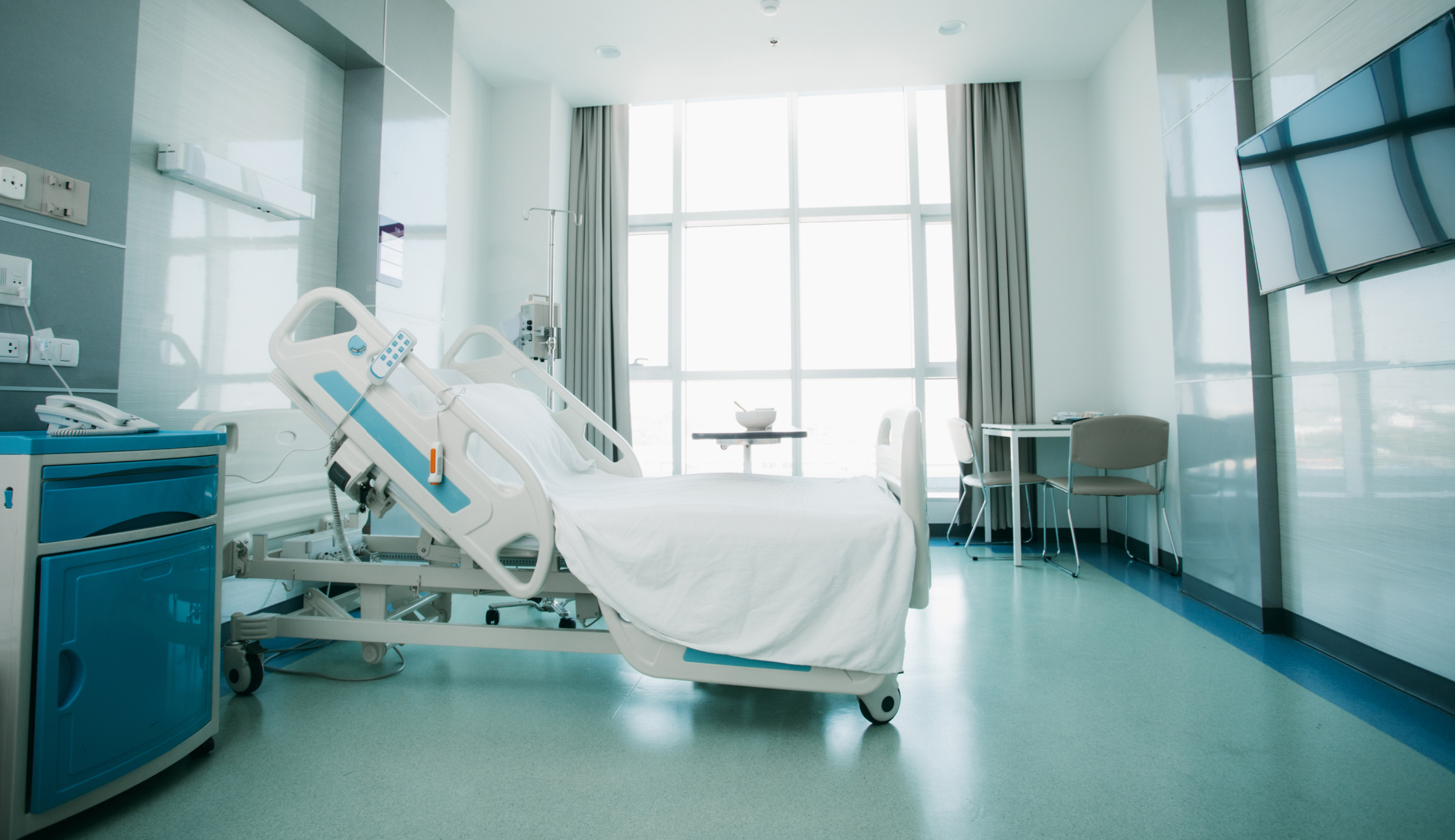 Florida Woman Treats Hospital Room Like Extended-Stay Suite Image