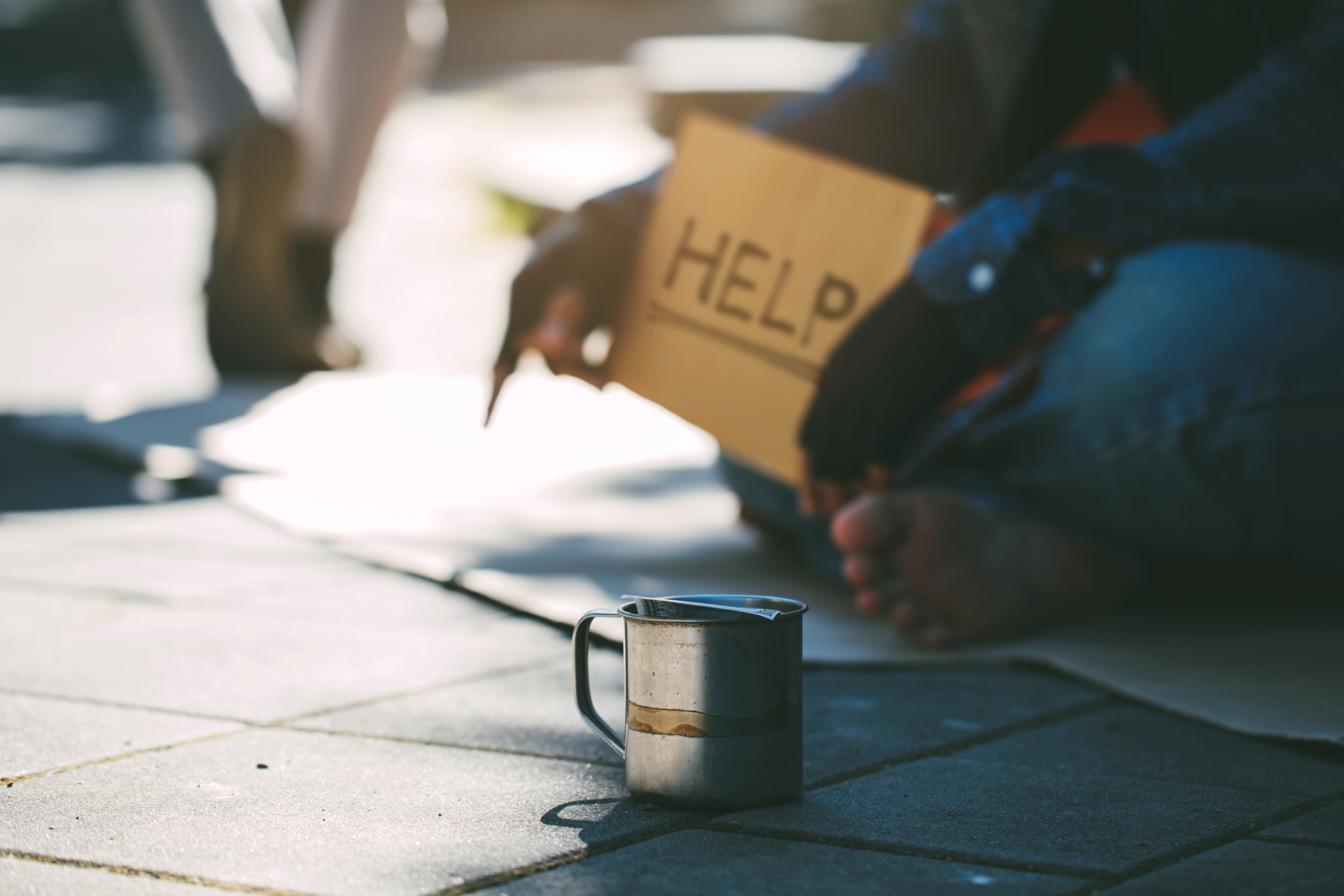 Group Surprises MA Drivers With ‘Reverse Panhandling’ Image