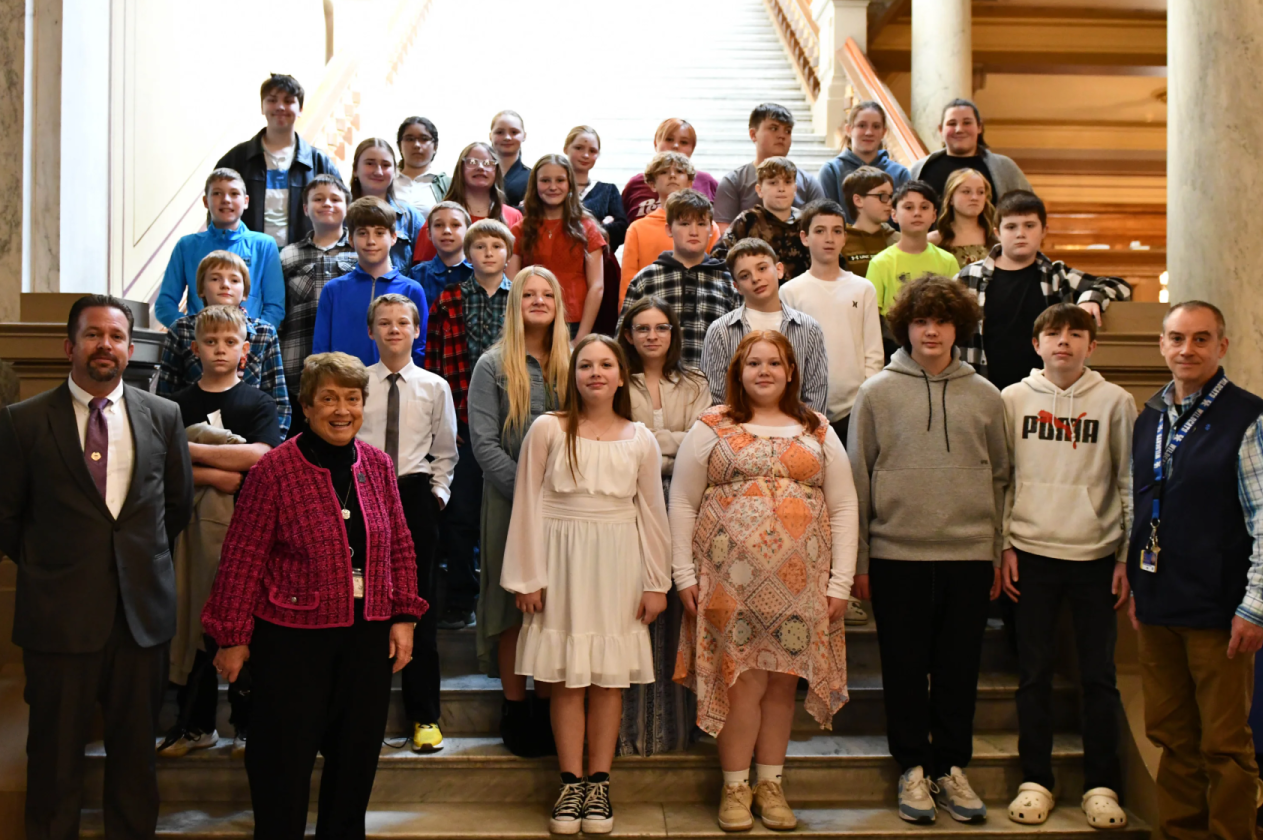 Indiana Senator Engages with Elementary Sixth Graders at Statehouse Image