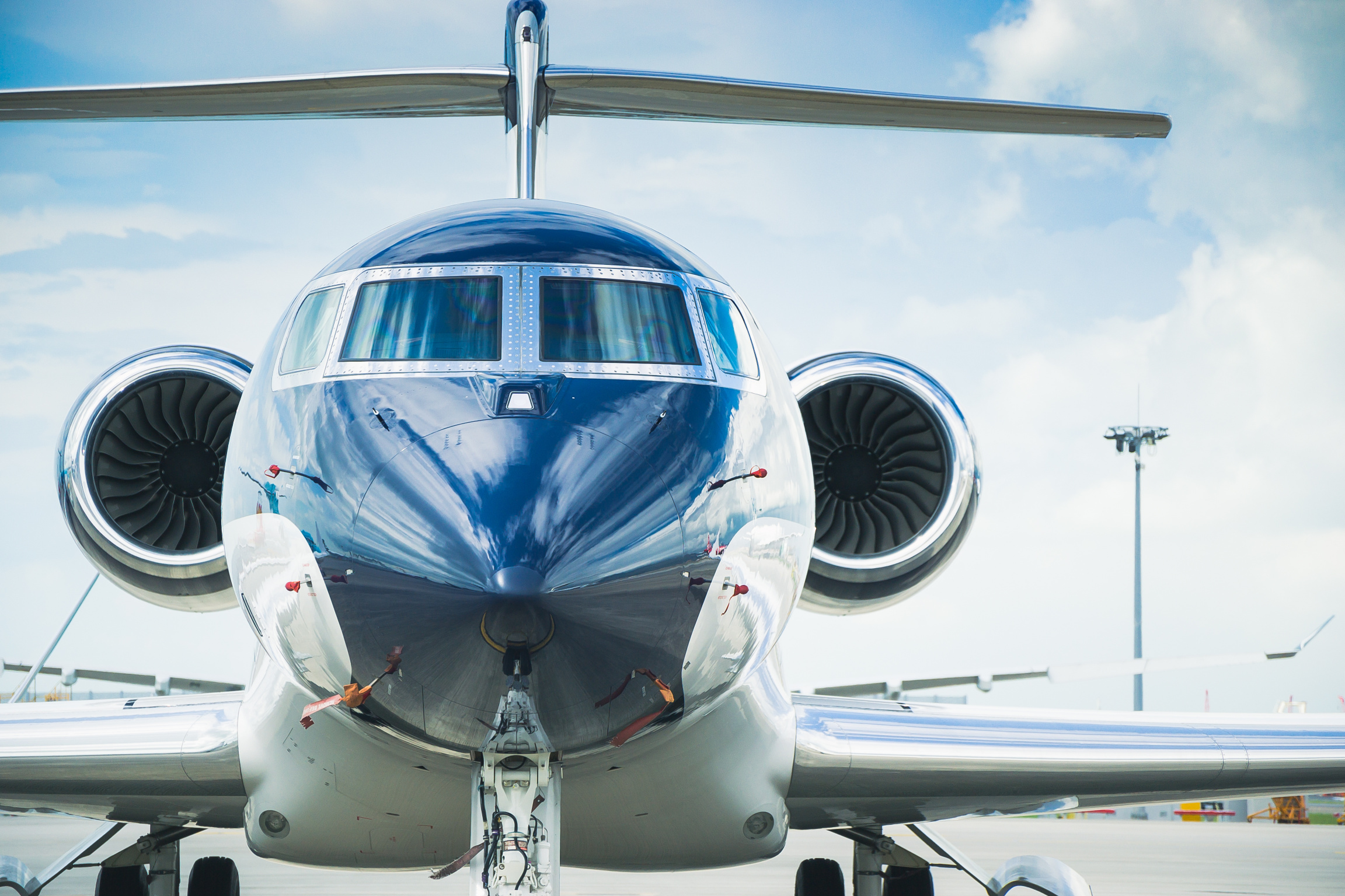 Bernie Sanders Spends $221K on Private Jets While Fighting ‘Oligarchs’—No Apologies