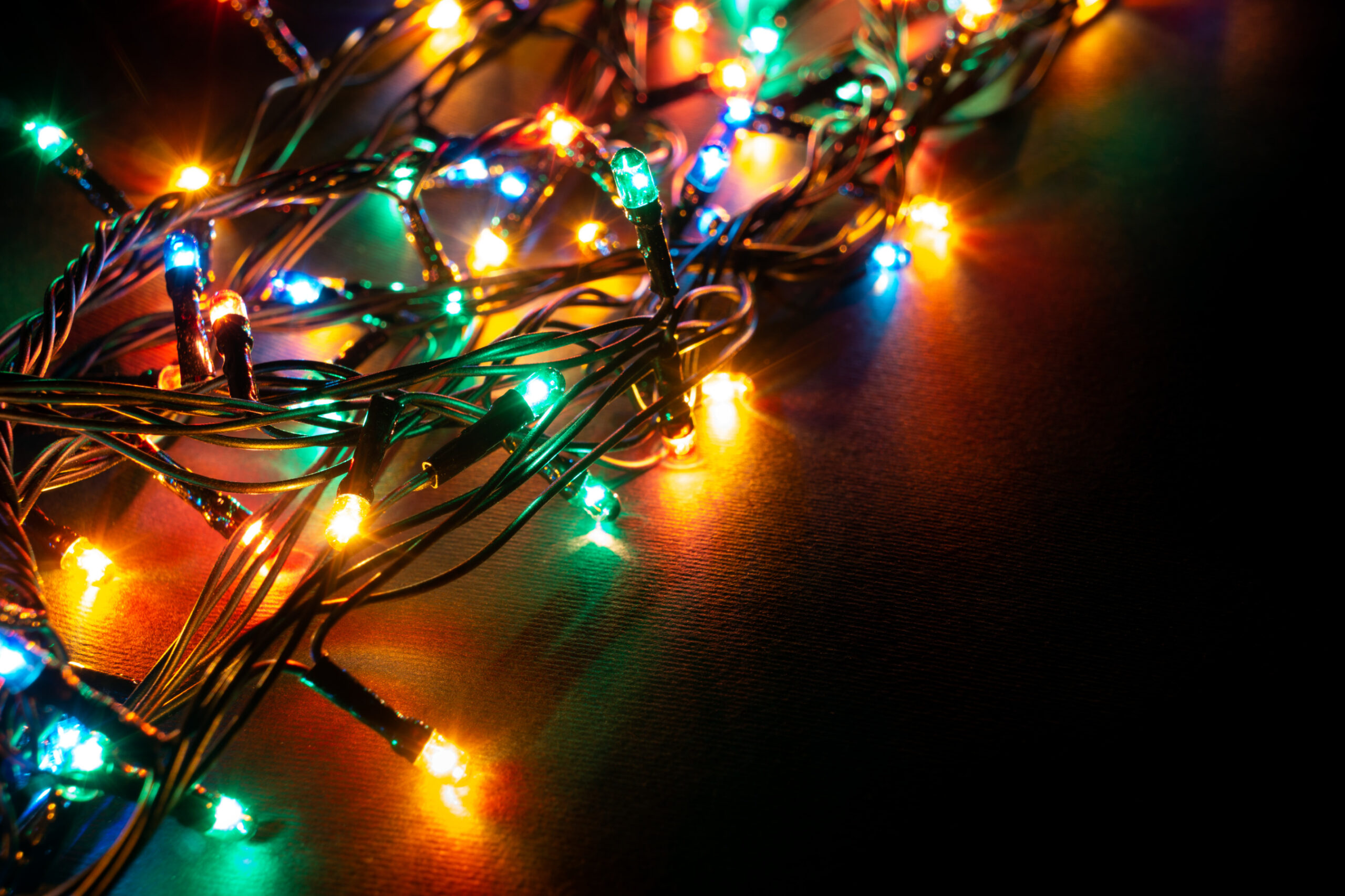 Why You Should Think Twice About Using Old Incandescent Christmas Lights