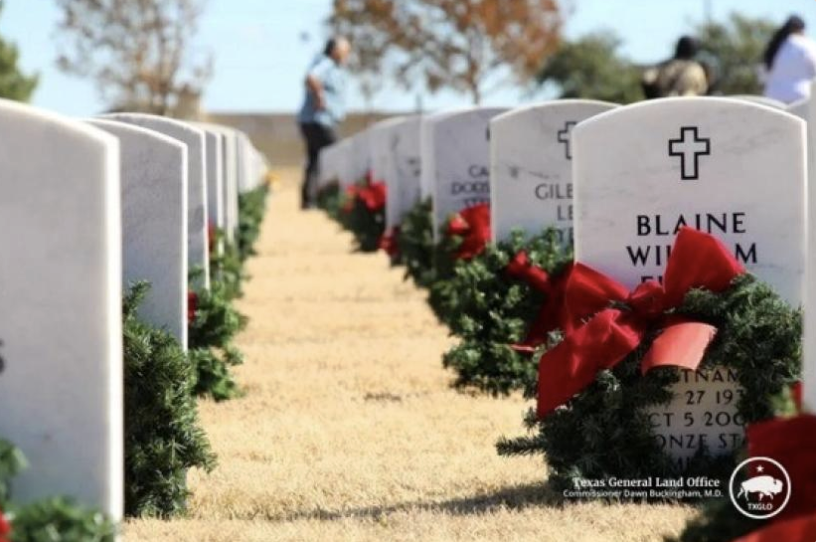 Honoring Service and Sacrifice: Texas Veterans Cemeteries Announce Holiday Wreath Laying Ceremonies Image
