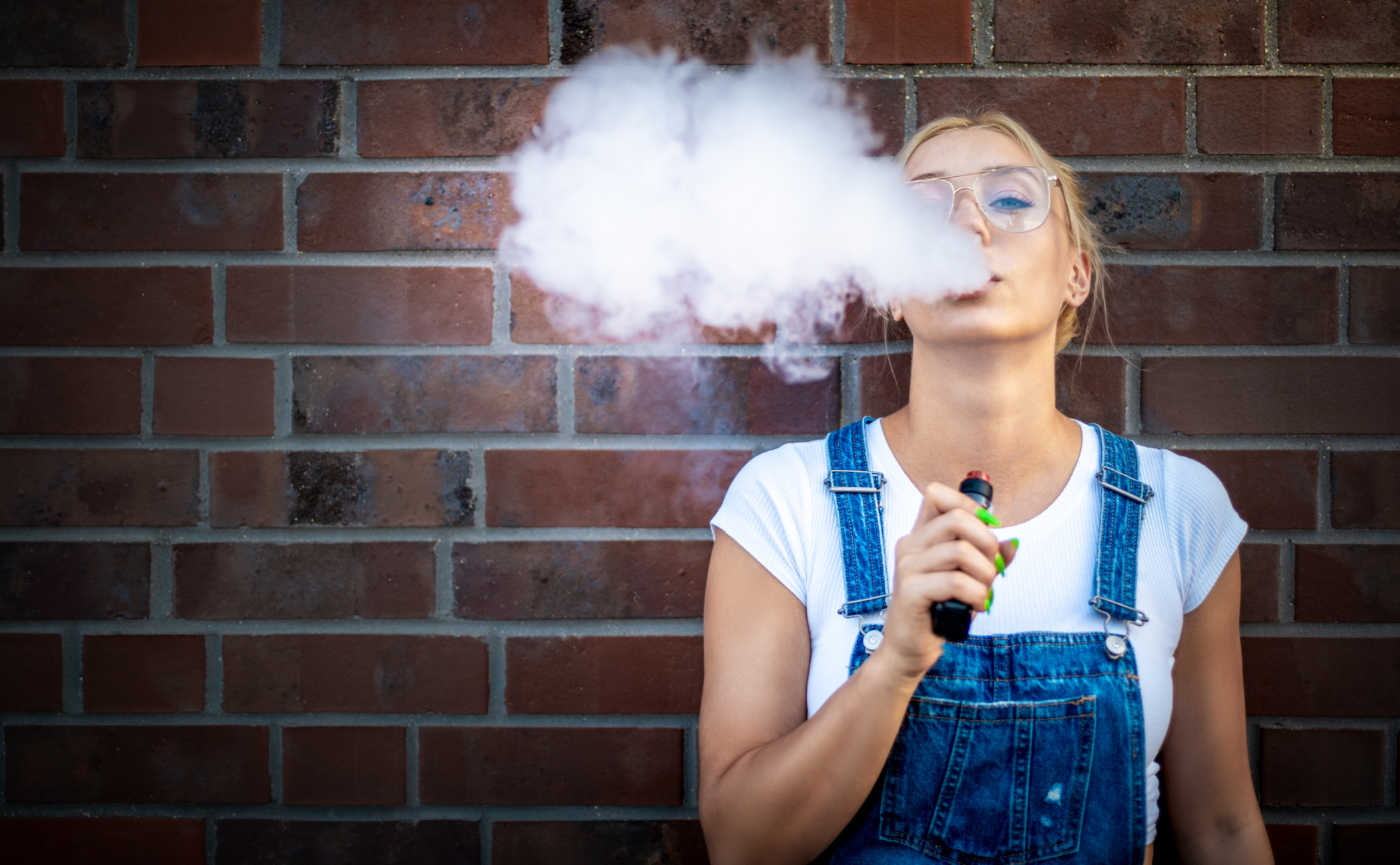 Arizona Targets Youth Nicotine Sales Image